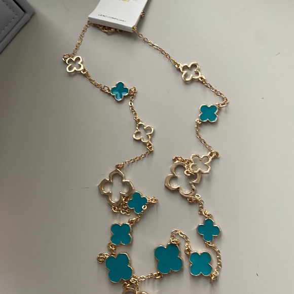 Beautiful long necklace - Picture 2 of 2